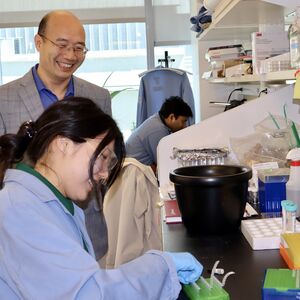Hening Lin in lab