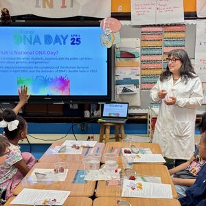 Francesca Luca speaks to 4th grade students at Bret Harte Elementary School in Chicago